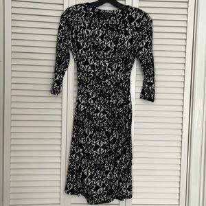 Black and white wrap dress. Size small.